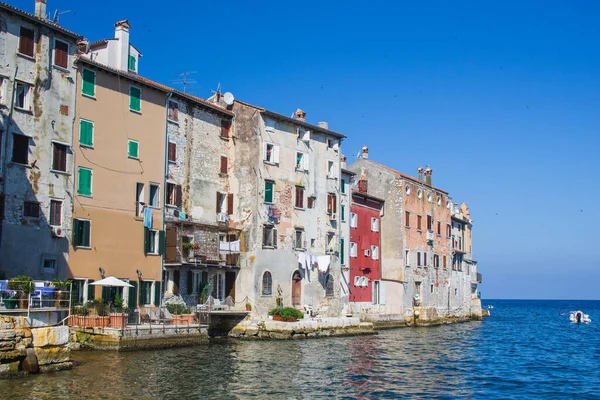 Casas Fachadas Beira Mar Cidade Rovinj Península Ístria Croácia — Fotografia de Stock