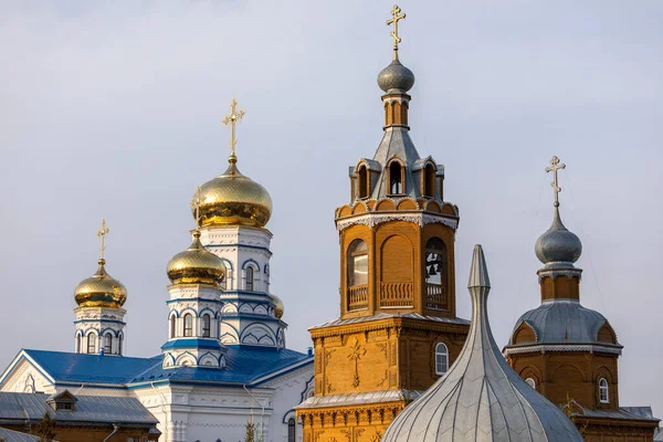 Goldene Kuppeln Der Orthodoxen Kirche — Stockfoto