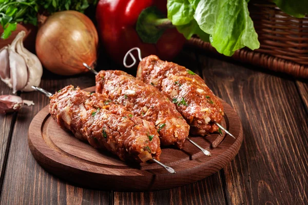 Surowy tradycyjnych sish kebab — Zdjęcie stockowe