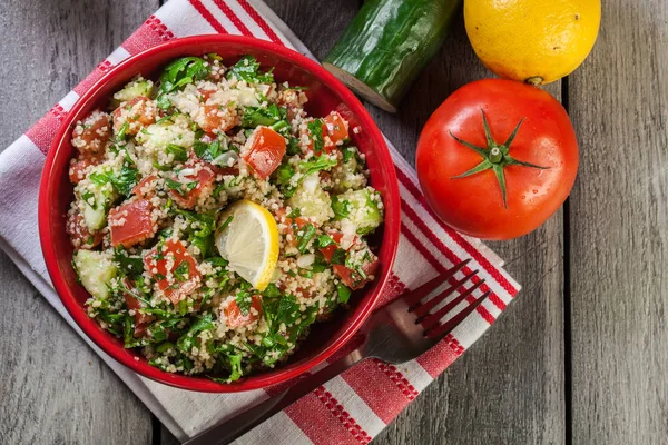 Ensalada de Tabbouleh con cuscús — Foto de Stock