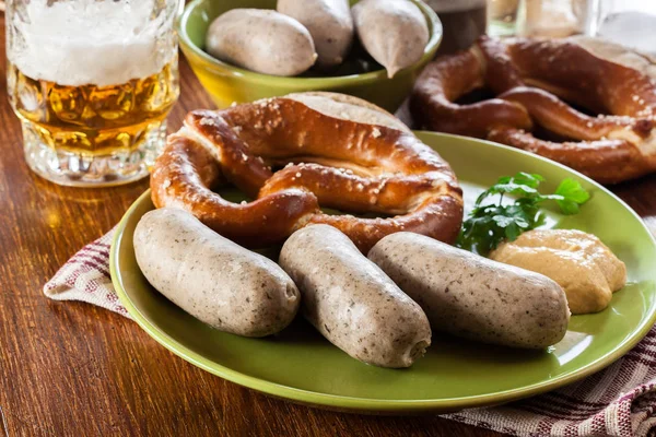 Bayerisches Frühstück mit Weißwurst — Stockfoto