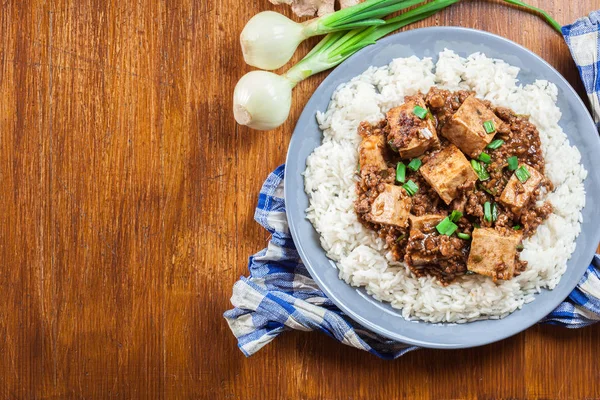 Mapo Tofu - sichuan spicy dish served with rice — Stock Photo, Image