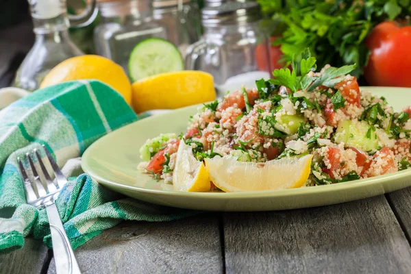 Tabbouleh salade met couscous — Stockfoto