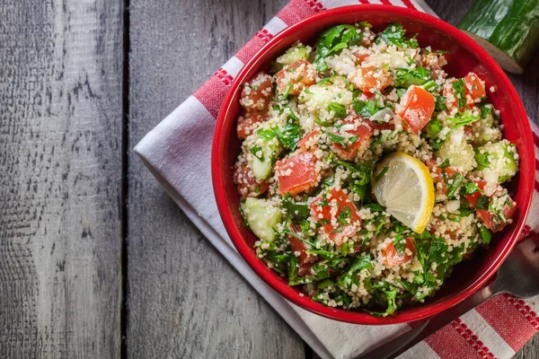 Ensalada de Tabbouleh con cuscús — Foto de Stock