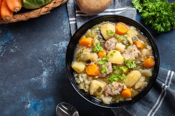 Pichelsteiner, rebusan Jerman yang berisi daging — Stok Foto