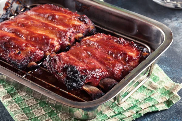 Spicy barbecued pork ribs — Stock Photo, Image