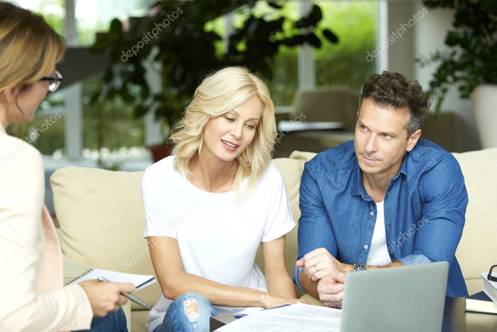 couple discussing investment plans