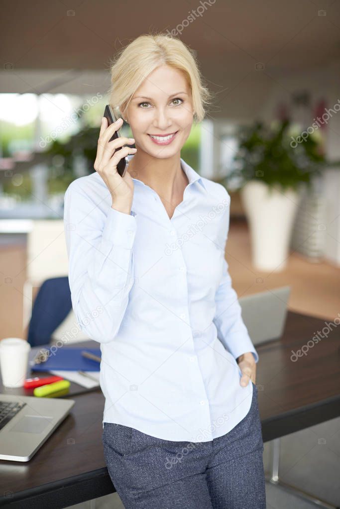 professional woman making call