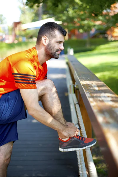 Começando dia com correr ao ar livre — Fotografia de Stock