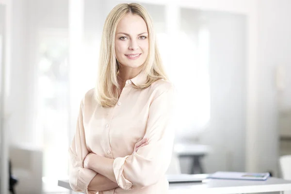 Professional woman  standing — Stock Photo, Image