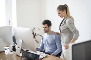  genç işadamı çalışma 