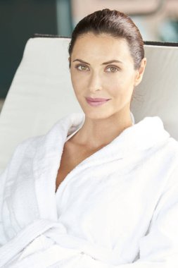 Orta yaşlı kadın rahatlatıcı