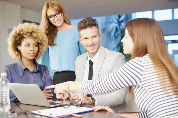 A business management team — Stock Photo, Image