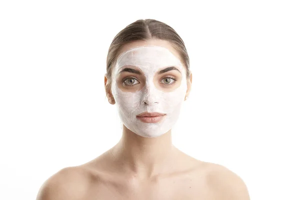 Kobieta z maską stosowane — Zdjęcie stockowe