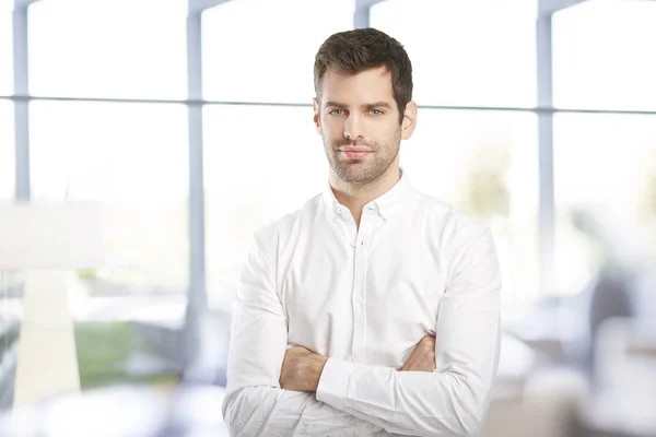 Young Sales Assistant Businessman Standing Arms Crossed Office — Stock Photo, Image