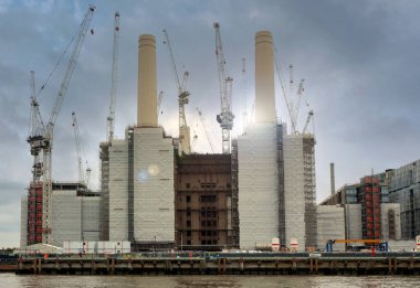 Battersea Elektrik Santrali Yeniden Hızlandırma, Londra. 