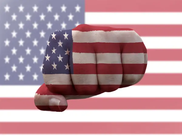 USA Amerika Flagga målad på mänsklig knytnäve representerar makt — Stockfoto