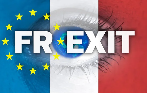 Глаз Frexit смотрит сквозь флаг Франции — стоковое фото