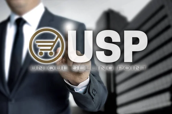 La pantalla táctil USP es operada por un hombre de negocios — Foto de Stock