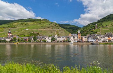 Zell, Moselle panorama