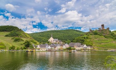 View of Beilstein on the Moselle panorama clipart