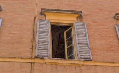 Pencere Modena Emilia Romagna İtalya