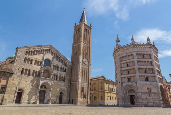 Piazza del Duomo Parma Emilia Romagna İtalya