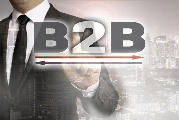 B2B is shown by businessman concept — Stock Photo, Image