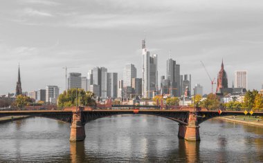 Frankfurt am Main manzarası gün Hesse Almanya tarafından