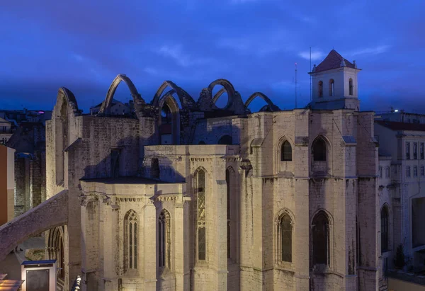 Convento Carmo kláštera v centru Lisabonu — Stock fotografie