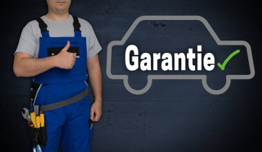 Garantie (içinde Alman garantili) araba ve başparmak yukarıya ile usta