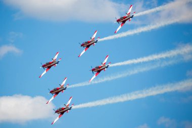 Bir gösteri gerçekleştirmek Raf Red Arrows