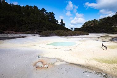 Wai-O-Tapu jeolojik özelliği