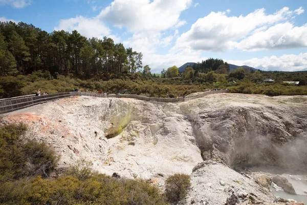 Wai-O-Tapu jeolojik özelliği