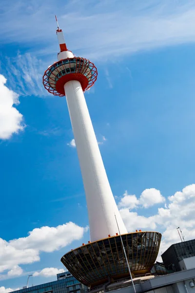 Kyoto-Turm im Zentrum von Kyoto — Stockfoto