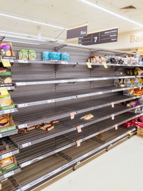 Corona Virüs Korkusu nedeniyle Avustralya süpermarketlerinden panik satın alma