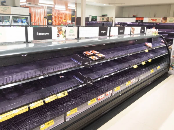 Avustralya süpermarketinde boş raflar