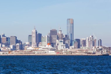 Avustralya 'da Melbourne Skyline Gün batımına yakın