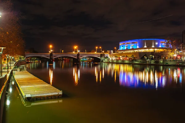 Most Princes i Hamer Hall Melbourne — Zdjęcie stockowe