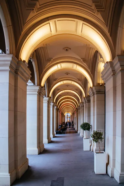 Laneway within Melbournes GPO Building — Stock Photo, Image