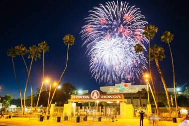 Rose Bowl 'da 4 Temmuz Havai fişekleri