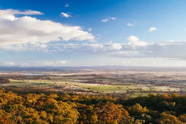 Pôr do sol sobre Maldon na Austrália — Fotografia de Stock