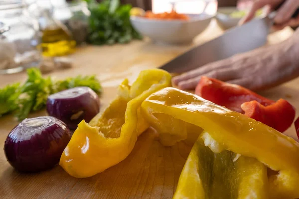 Moments Vie Quotidienne Dans Cuisine Méditerranéenne Vue Angle Bas Des — Photo