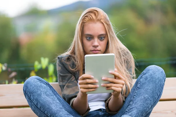 Pinsamma saker på internet — Stockfoto