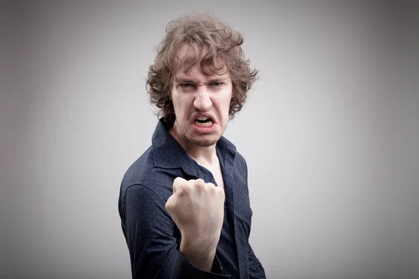 Man threatening you with violence promise — Stock Photo, Image