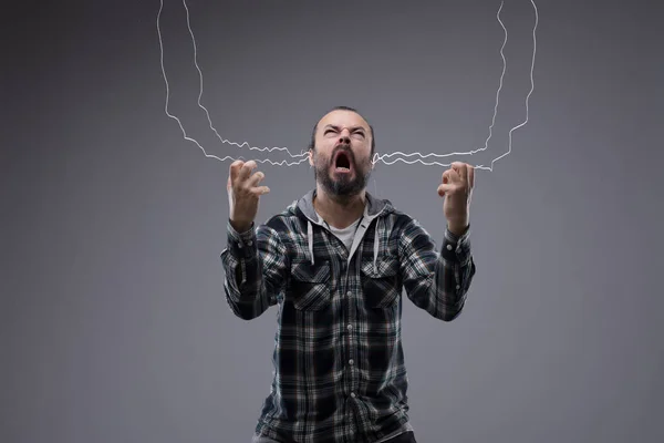 Uomo frustrato urlando in furia — Foto Stock