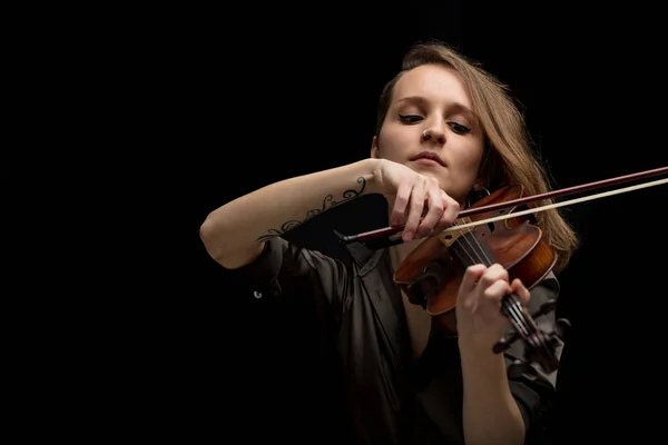 Apaixonado Profissional Músico Feminino Tocando Clássico Antigo Artesanal Violino Barroco — Fotografia de Stock