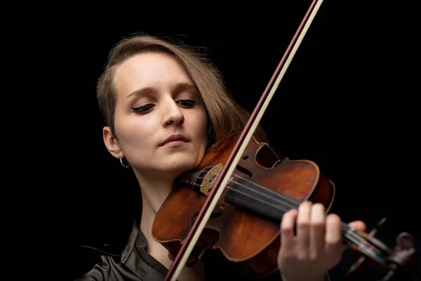 Violinista Apaixonado Profissional Tocando Violino Barroco Durante Uma Performance Clássica — Fotografia de Stock