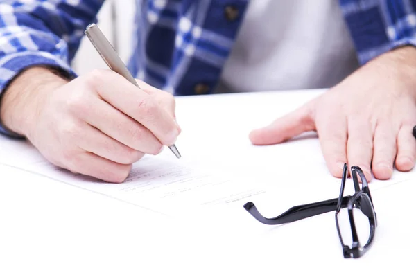 Signing of the contract in the office — Stock Photo, Image