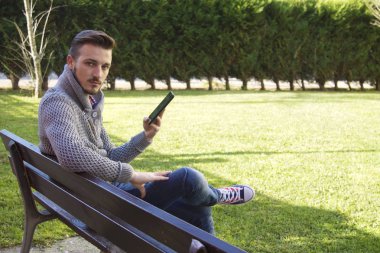 hipster adam tablet kullanma